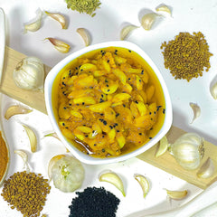 Lehsan Achar لہسن کا اچار